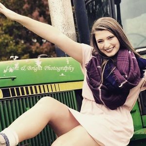 Meet your Posher, Celsea